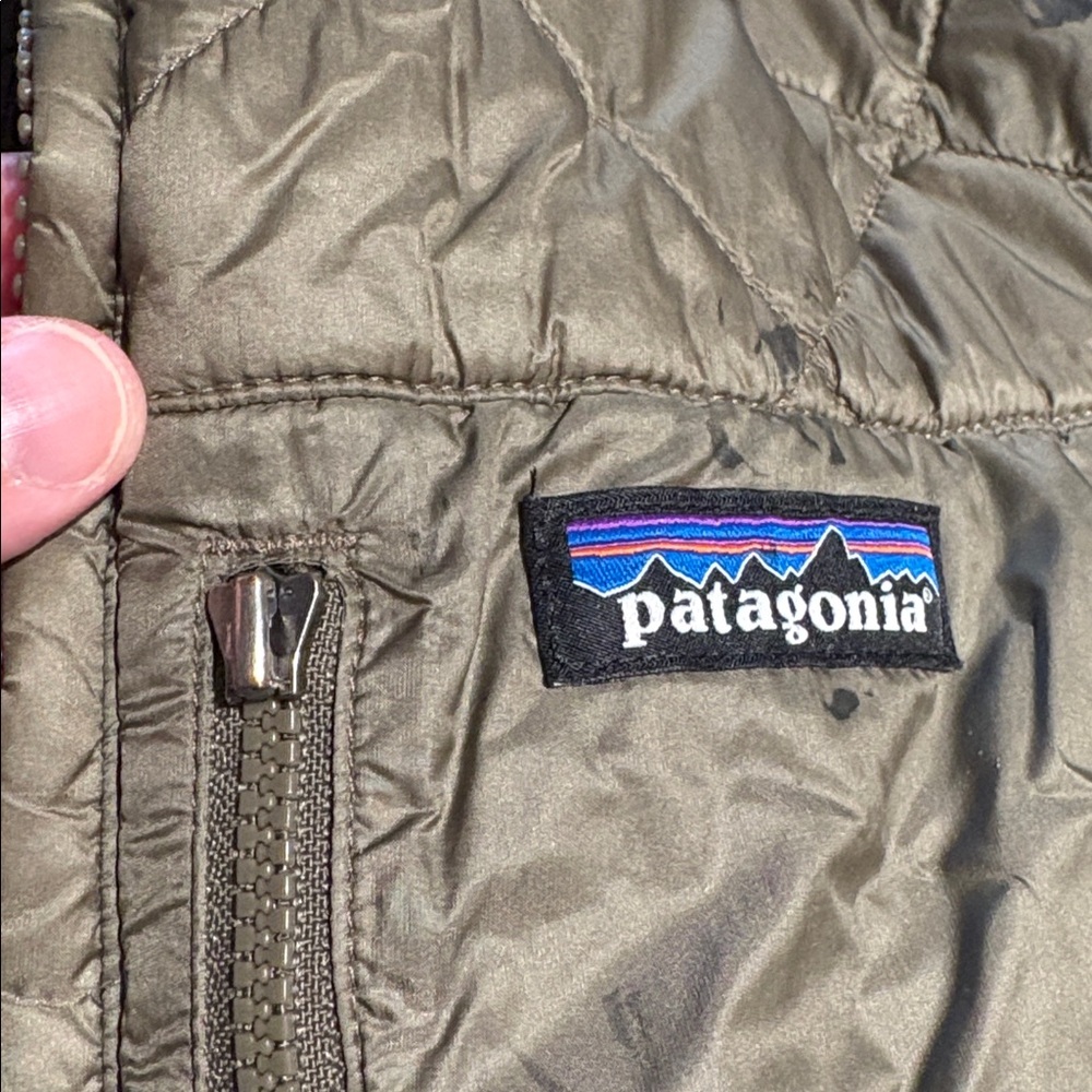 Patagonia Radalie Parka FLAWED - Picture 3 of 16